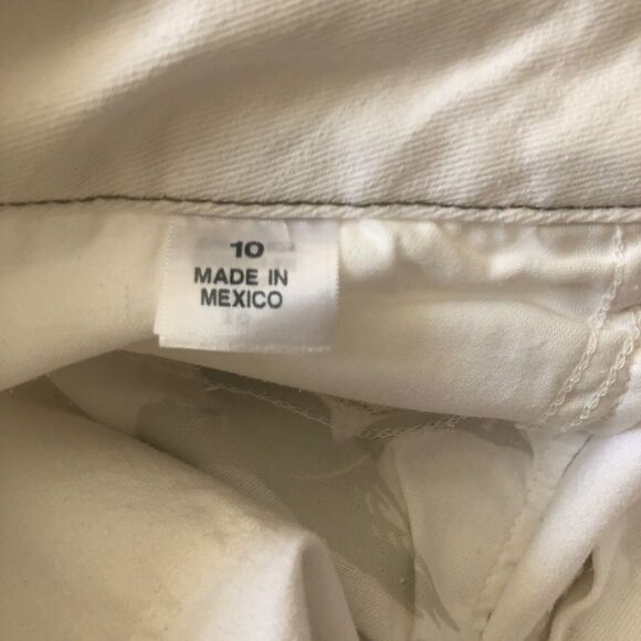 EDDIE BAUER Curvy Denim Jeans in White.Size Various - Picture 8 of 14